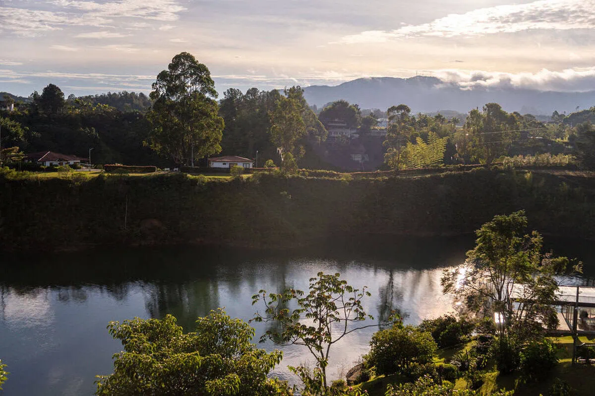 Clima de Guatape y la mejor época para visitarlo: Guía Completa - Imagen 2
